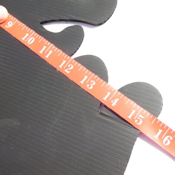 Halloween Spooky Cats Yard Decor with stakes and LED Glowing eyes! - Picture 5 of 6